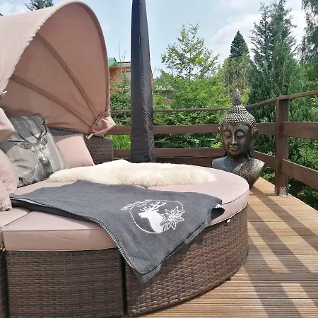 Berg-Chalet Mit Whirlpool Und Kamin בקתה גוקסהאגן